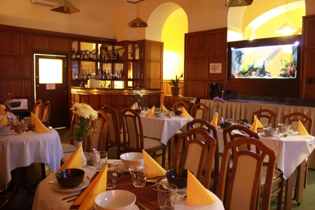 Hotel Omnibusz Budapest Eksteriør bilde