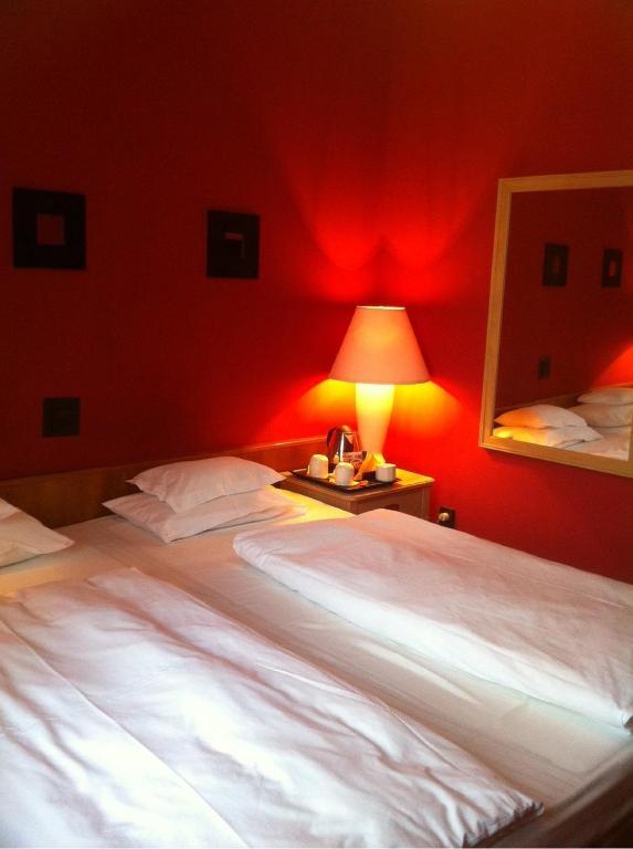 Hotel Omnibusz Budapest Eksteriør bilde