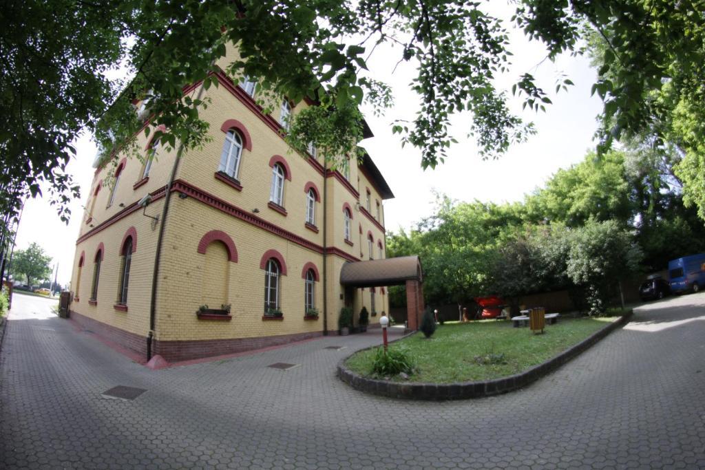 Hotel Omnibusz Budapest Eksteriør bilde