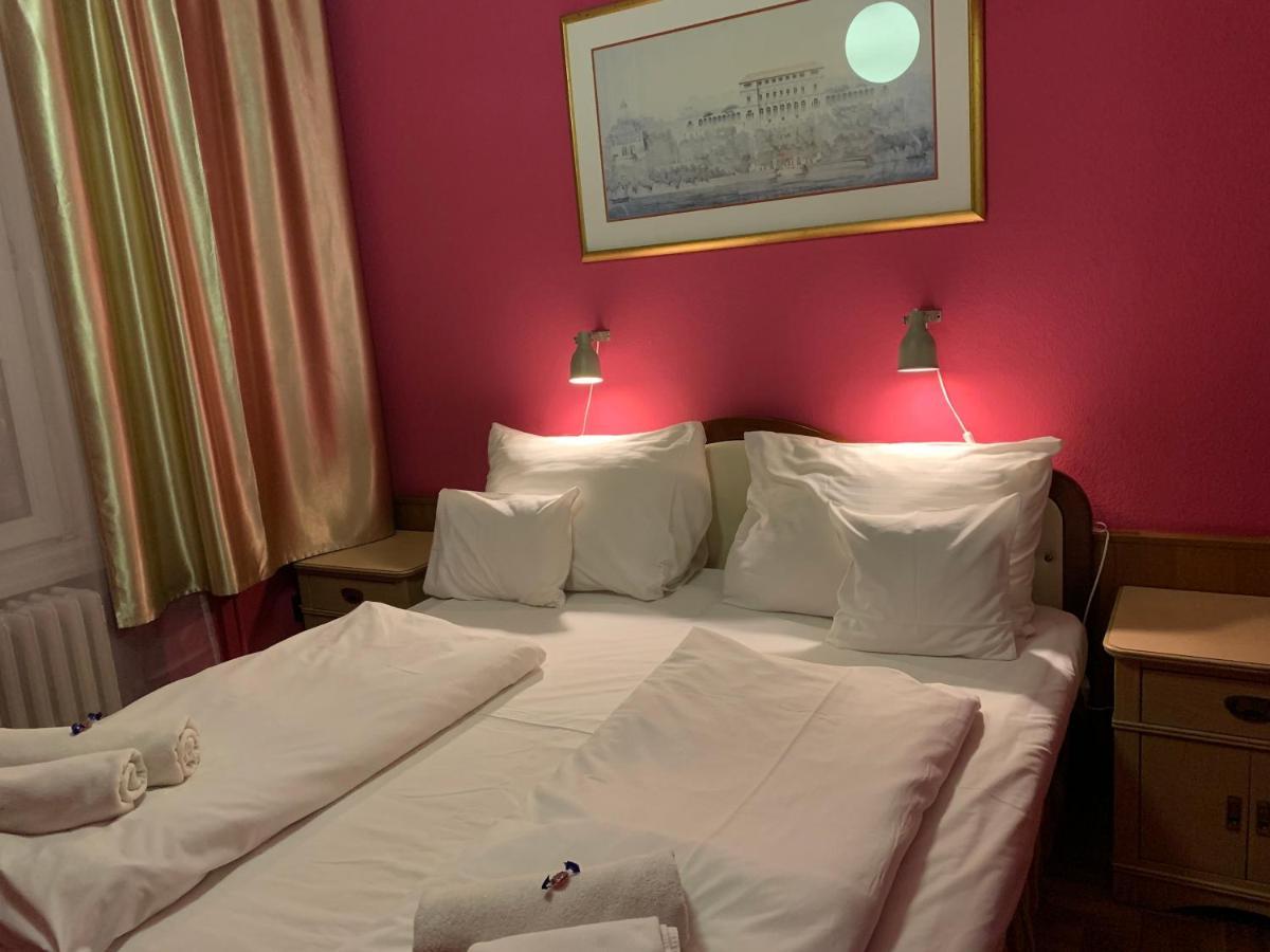 Hotel Omnibusz Budapest Eksteriør bilde
