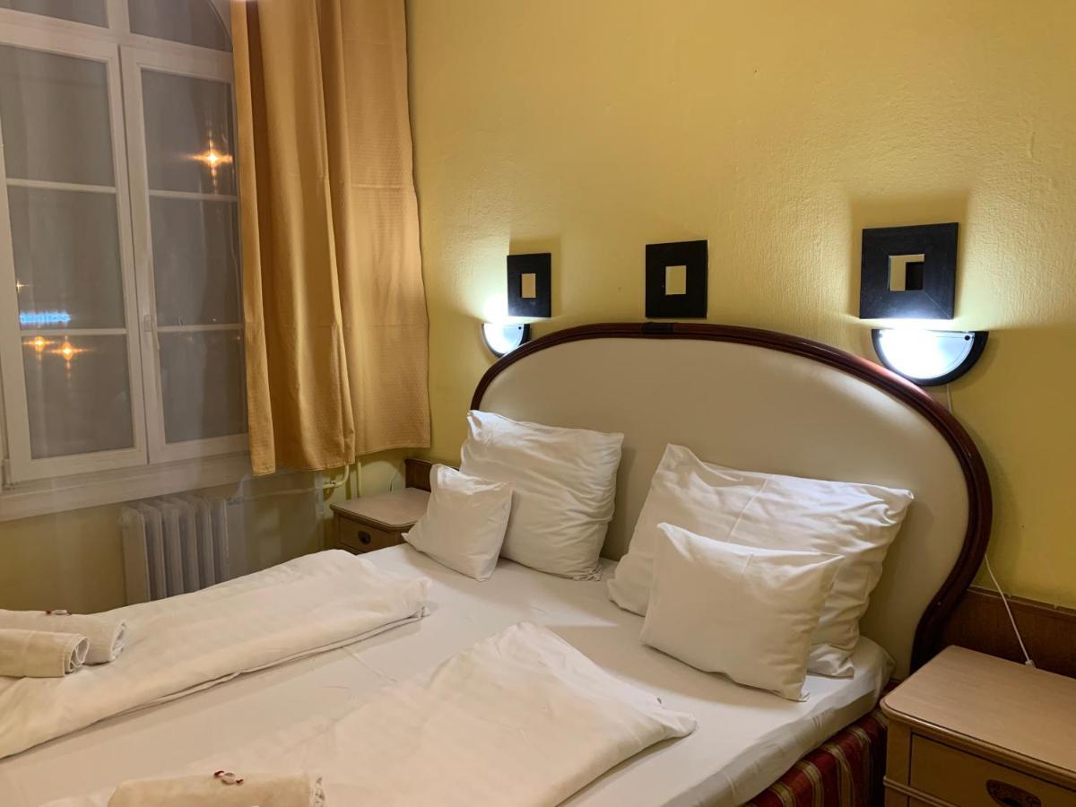 Hotel Omnibusz Budapest Eksteriør bilde