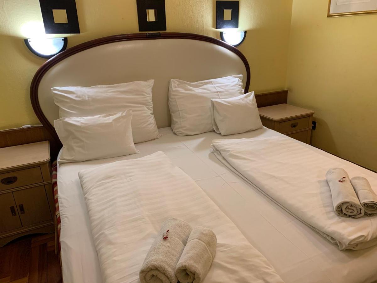 Hotel Omnibusz Budapest Eksteriør bilde